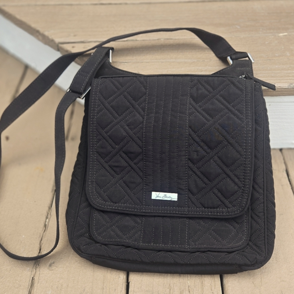 Black Vera Bradley crossbody purse